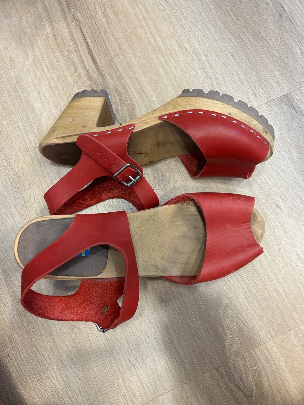 Red Leather Open-Toe Clog Sandals - Women's